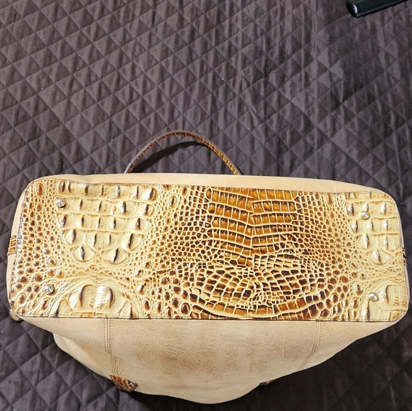 Brahmin Tote - Picture 6 of 9